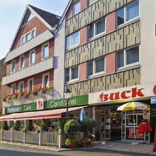 Hotel Buck Бад-Урах Экстерьер фото